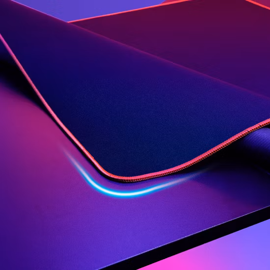 卸売カスタマイズ可能なシングルモーター電動ラップトップ高さ調節可能なデスクスタンドゲーミングスタンディングデスクRGB LED照明付き